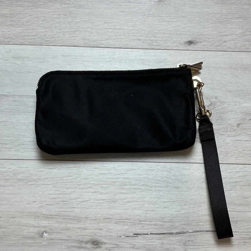 Lululemon Florida Gators True Identity Wristlet Black OS‎ New Without Tags